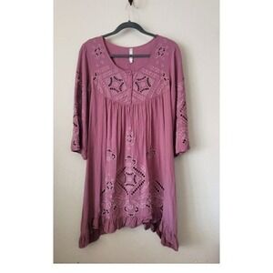 Monoreno dress size M cutout floral 156